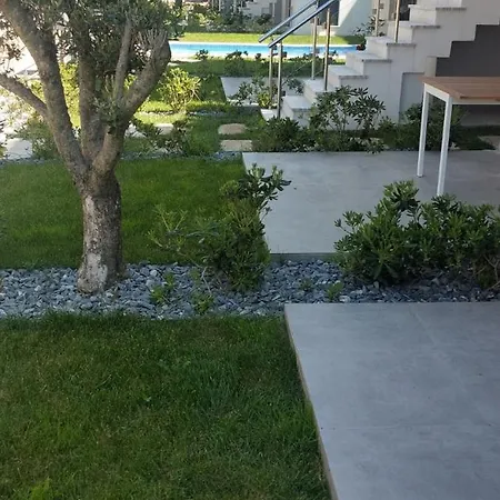 Paralia Ofriniou Oasis With Swimming Pool Access And Starlink Wifi *