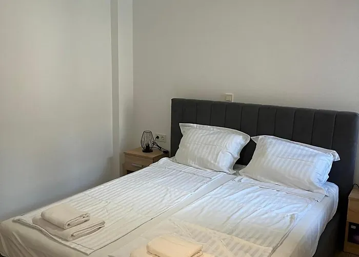 Paralia Ofriniou Oasis With Swimming Pool Access And Starlink Wifi דירה *